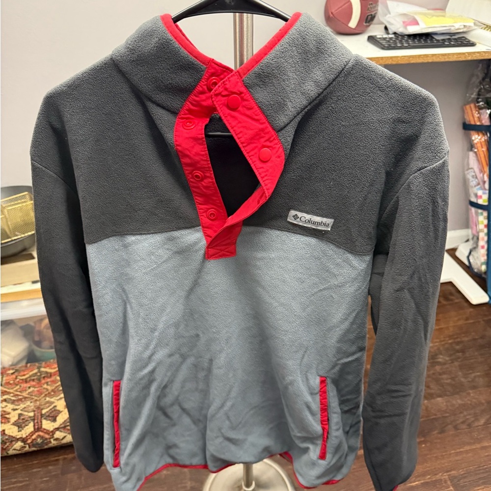 Columbia Charcoal and Scarlet Fleece Pullover